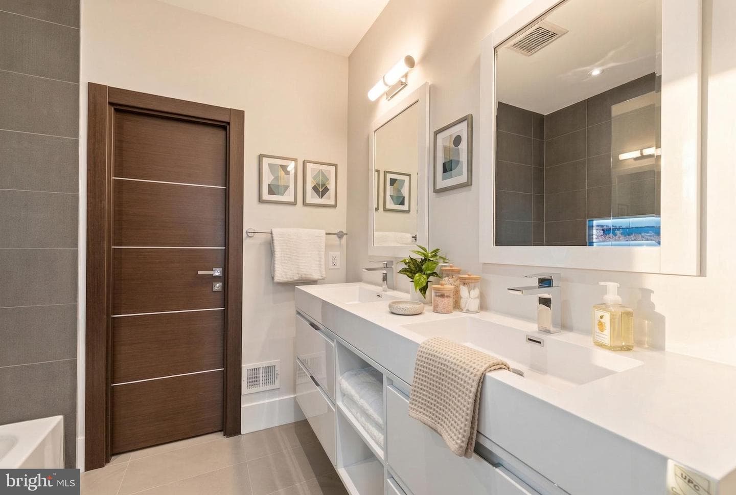 1711 D Street SE #2 photo 12