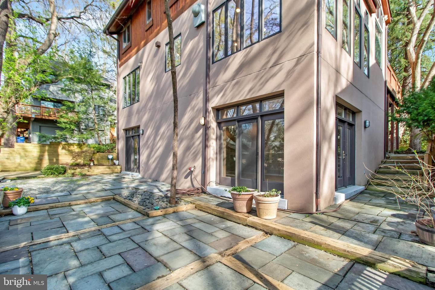 5211 Macarthur Terrace NW photo 42