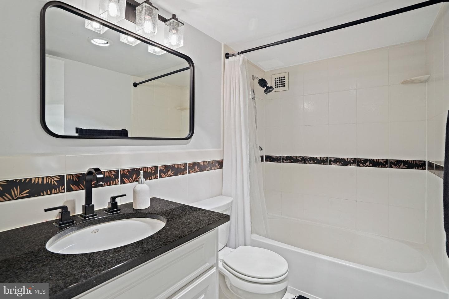 700 7th Street SW #311 photo 16