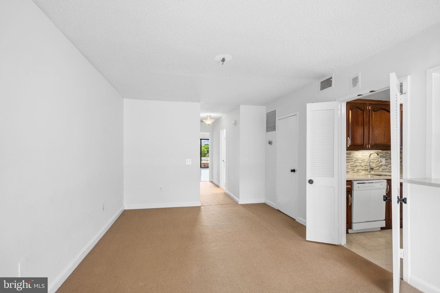 3101 New Mexico Avenue NW #817 photo 16