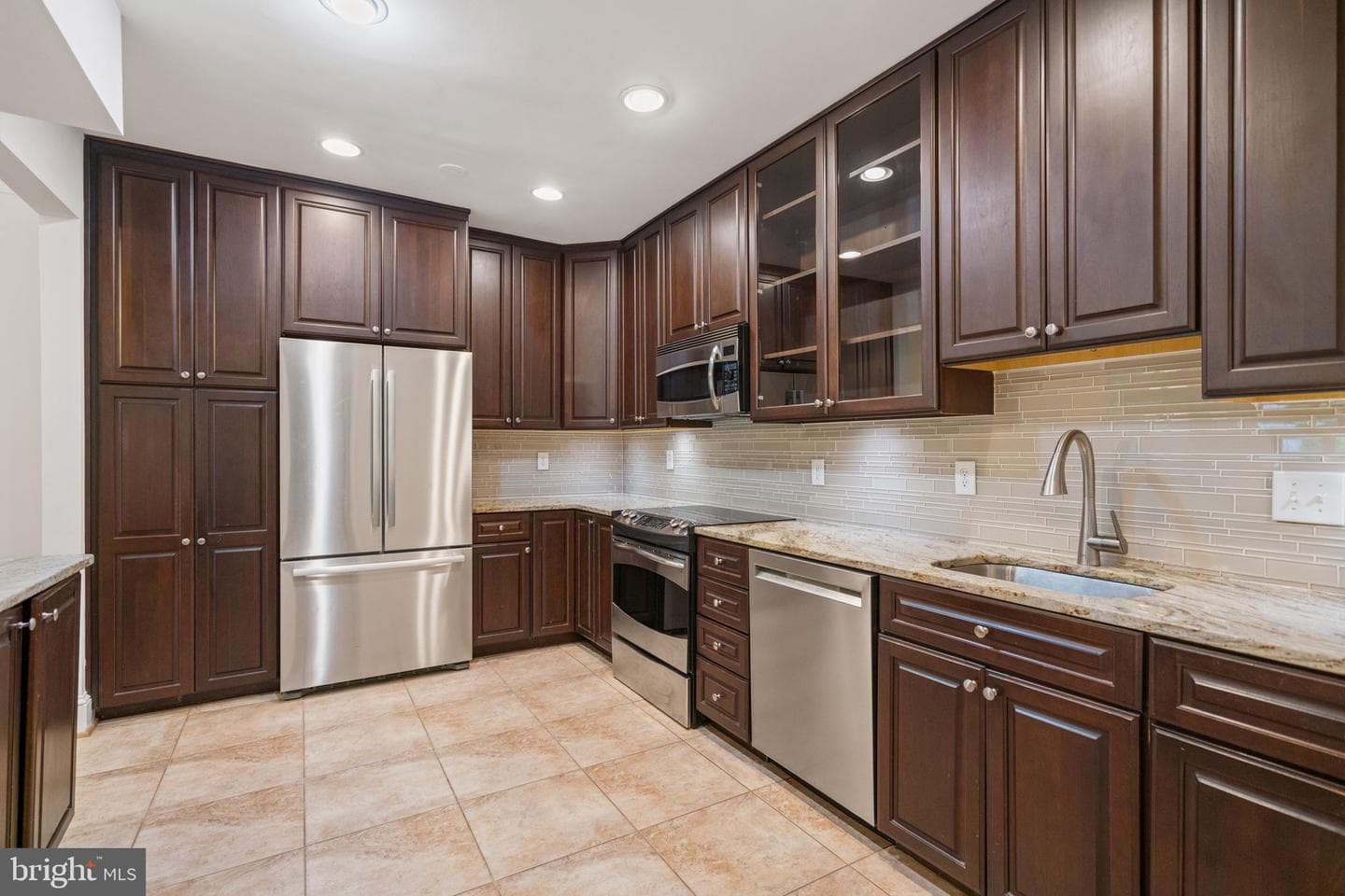 3231 Sutton Place NW #d photo 17