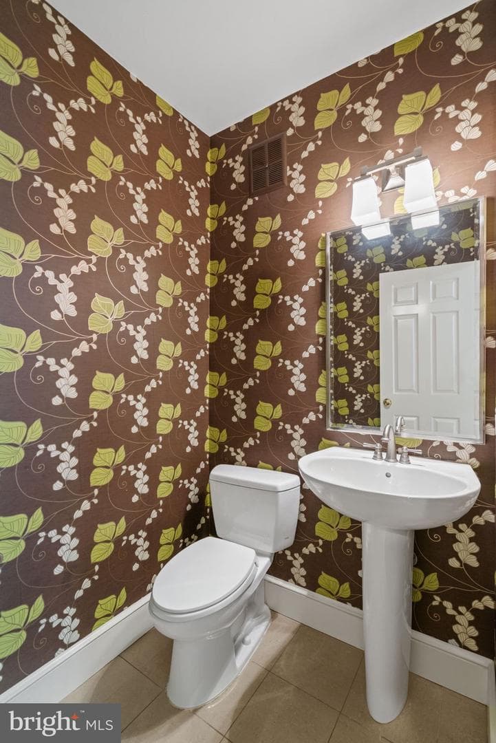3231 Sutton Place NW #d photo 18