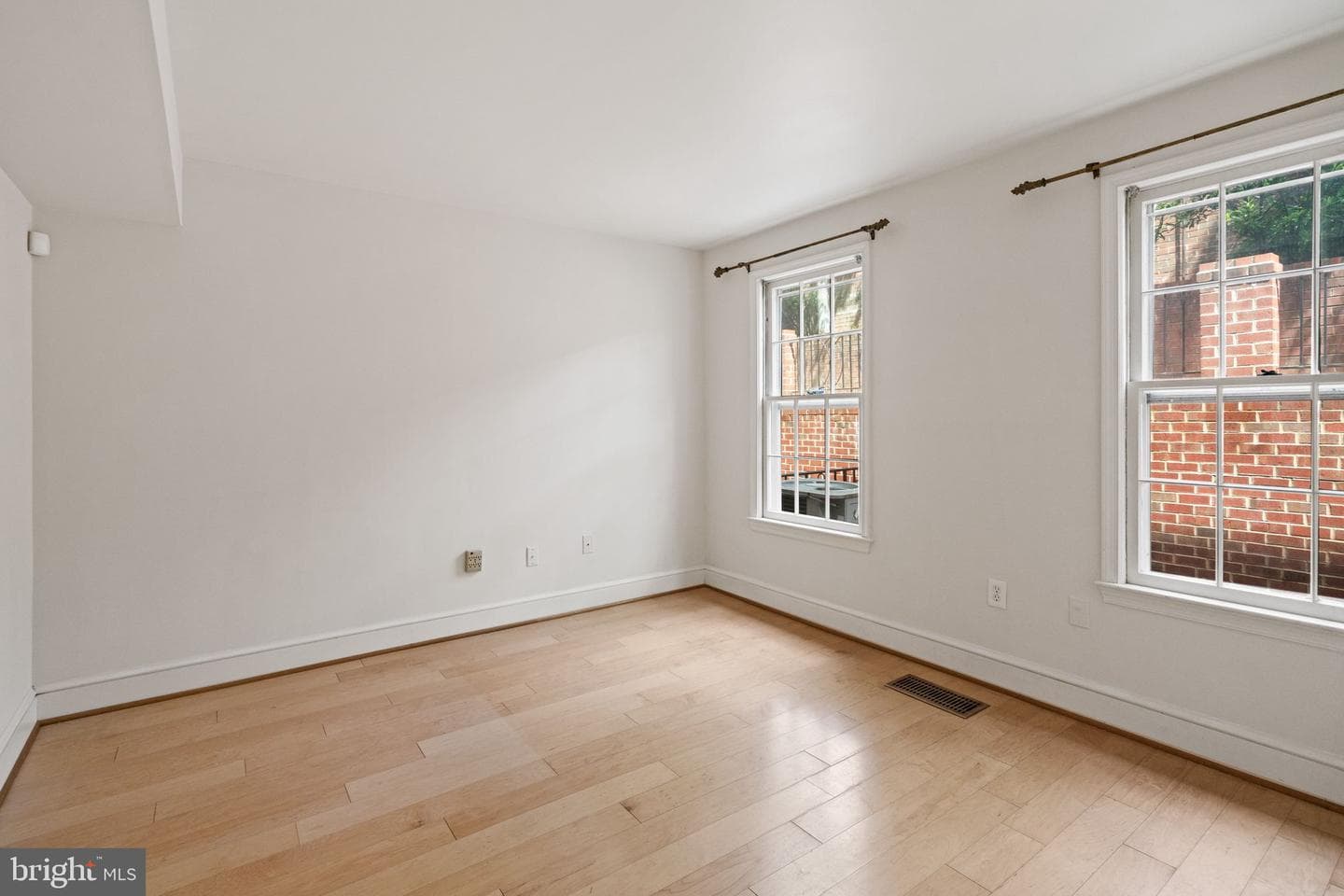3231 Sutton Place NW #d photo 24