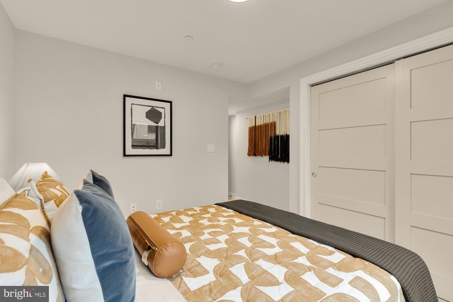 647 G Street SE #2 photo 18