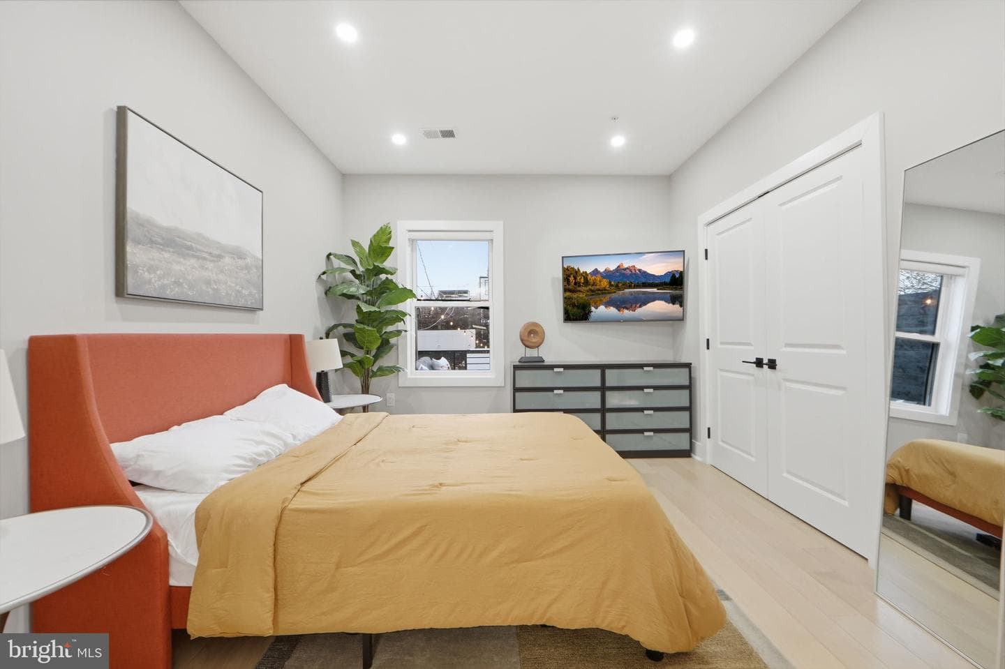 533 Shepherd Street NW photo 33