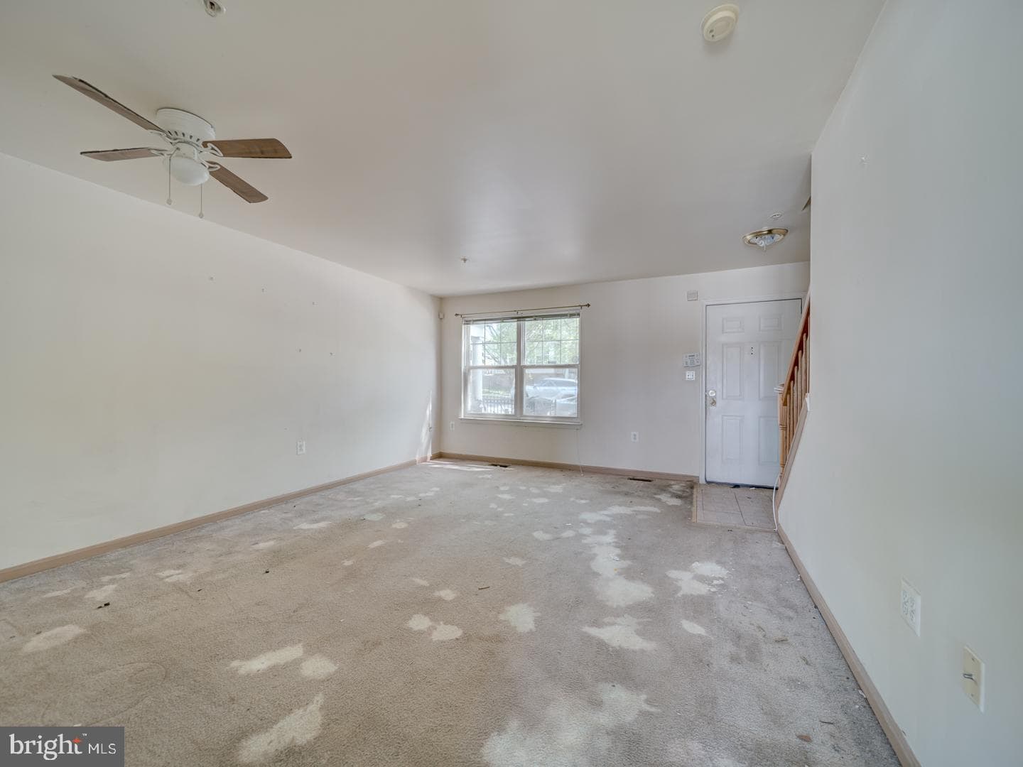 906 Blakney Lane SE photo 10