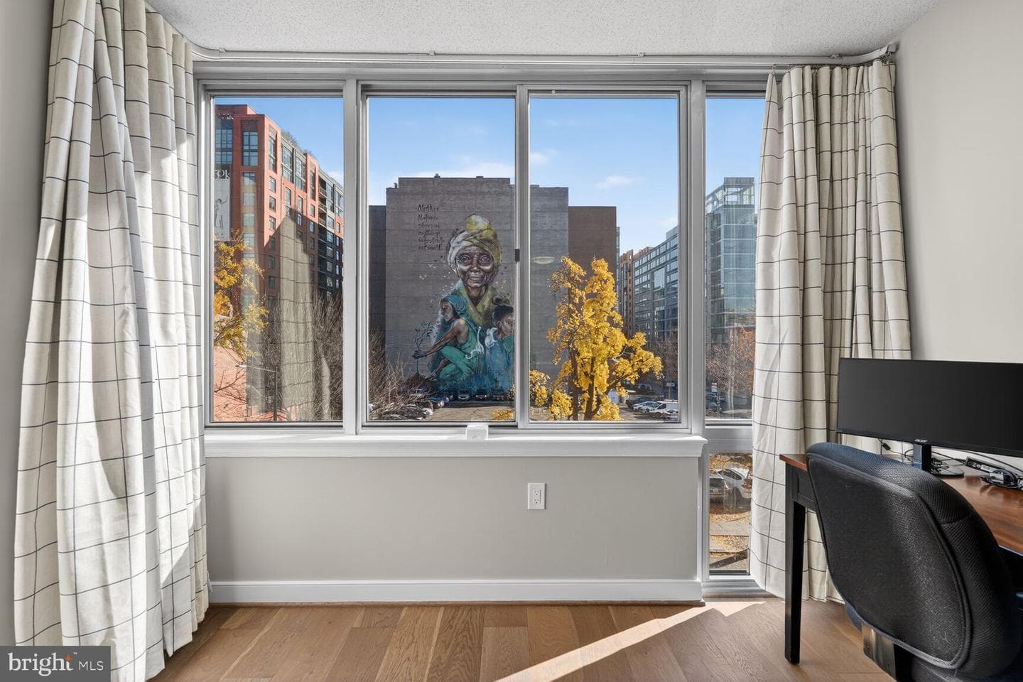 555 Massachusetts Avenue NW #406 photo 7