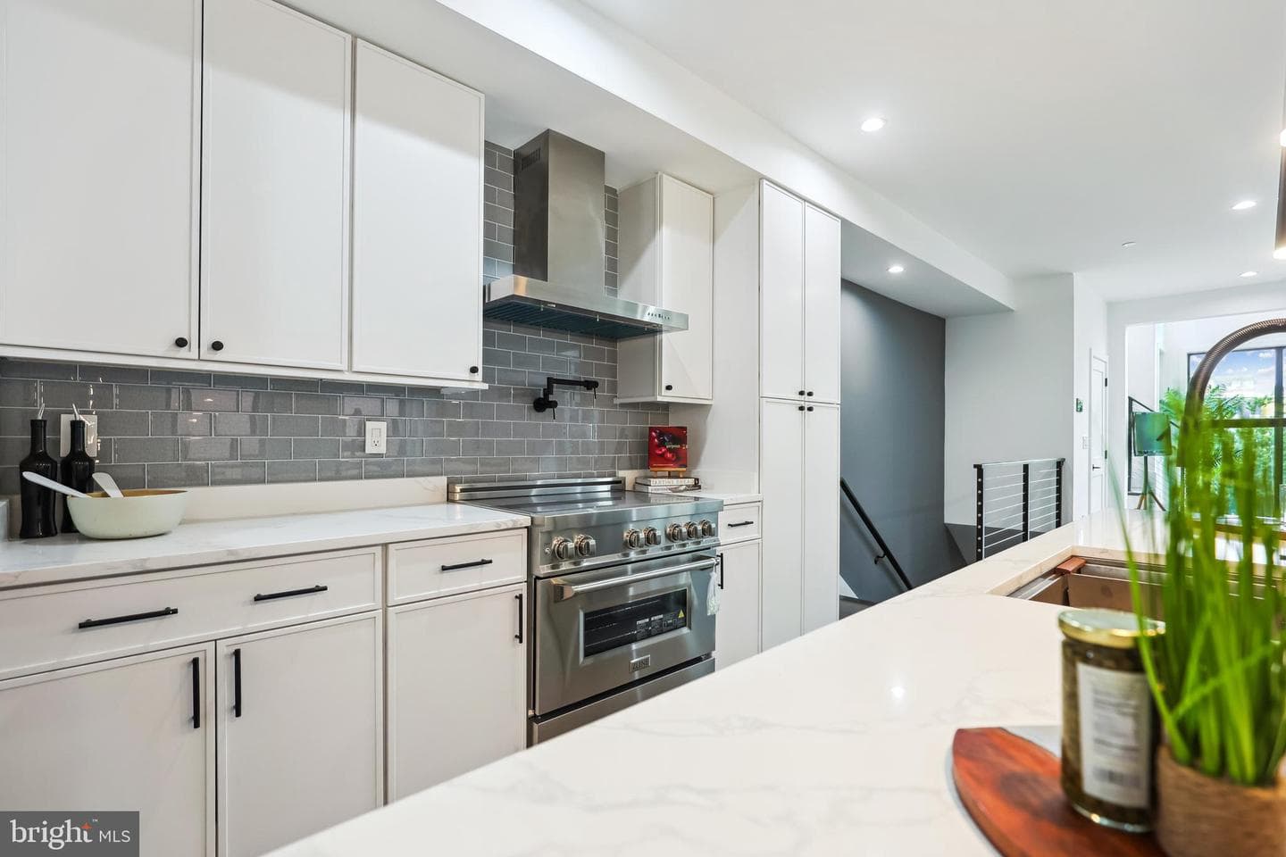 304 K Street NE #1, Washington