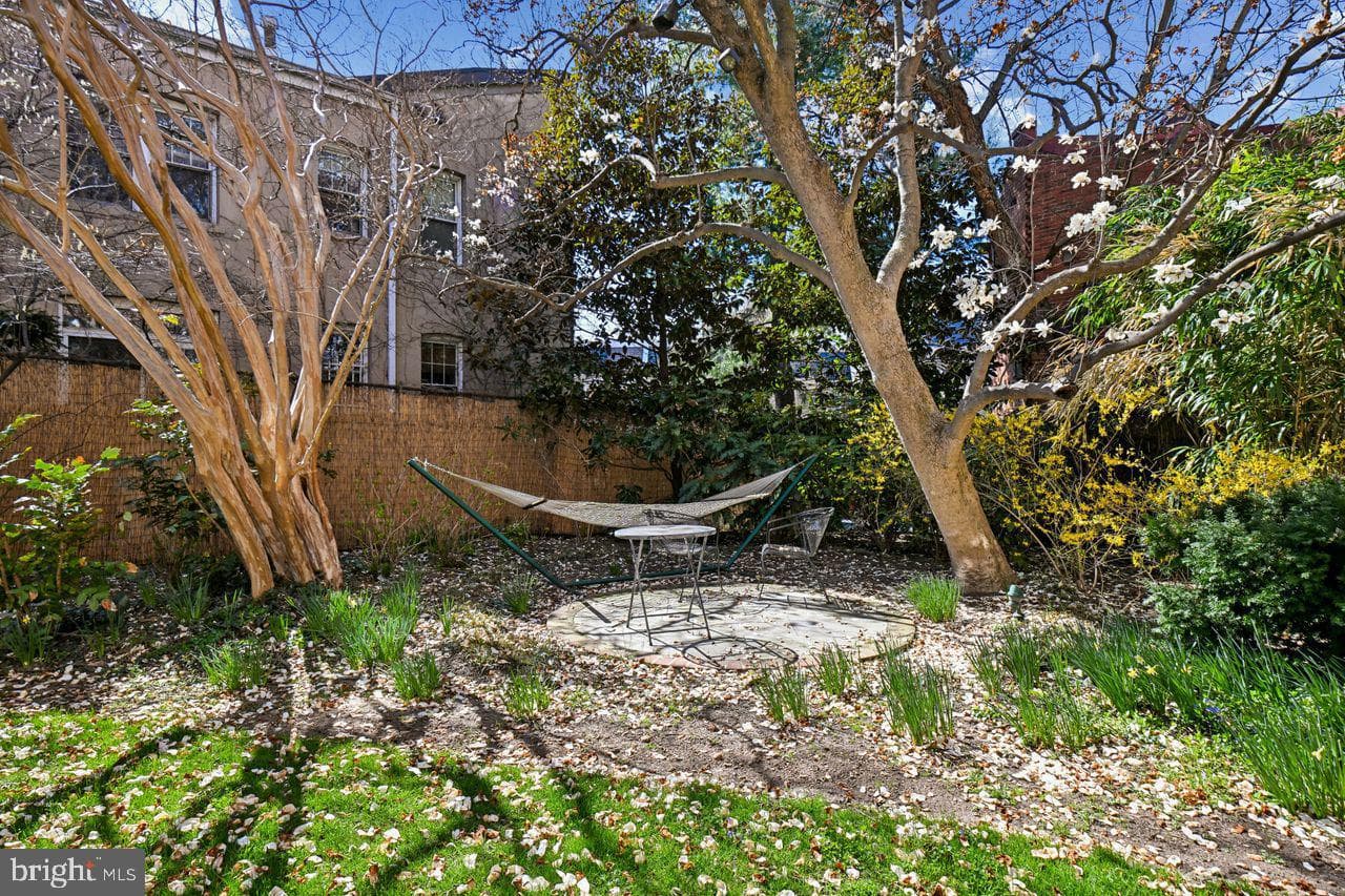 1661 Crescent Place NW #502 photo 47
