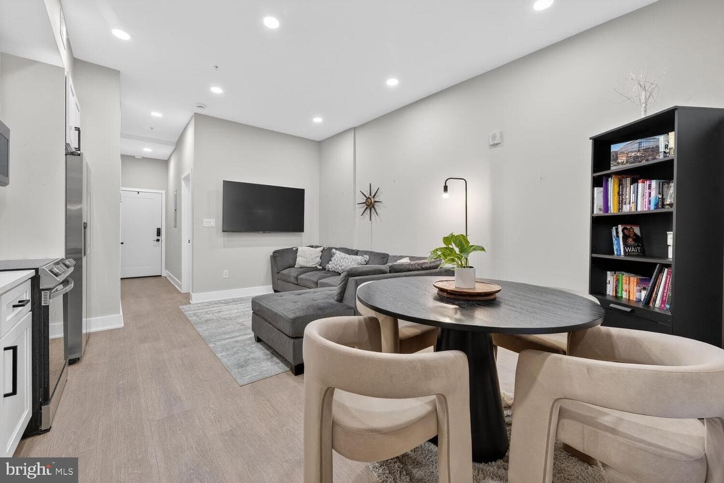 611 Kennedy Street NW #c02 photo 8