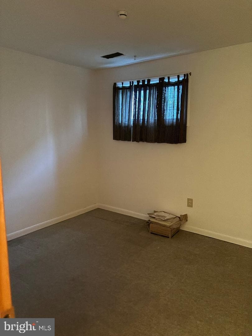633 Raleigh Place SE photo 23