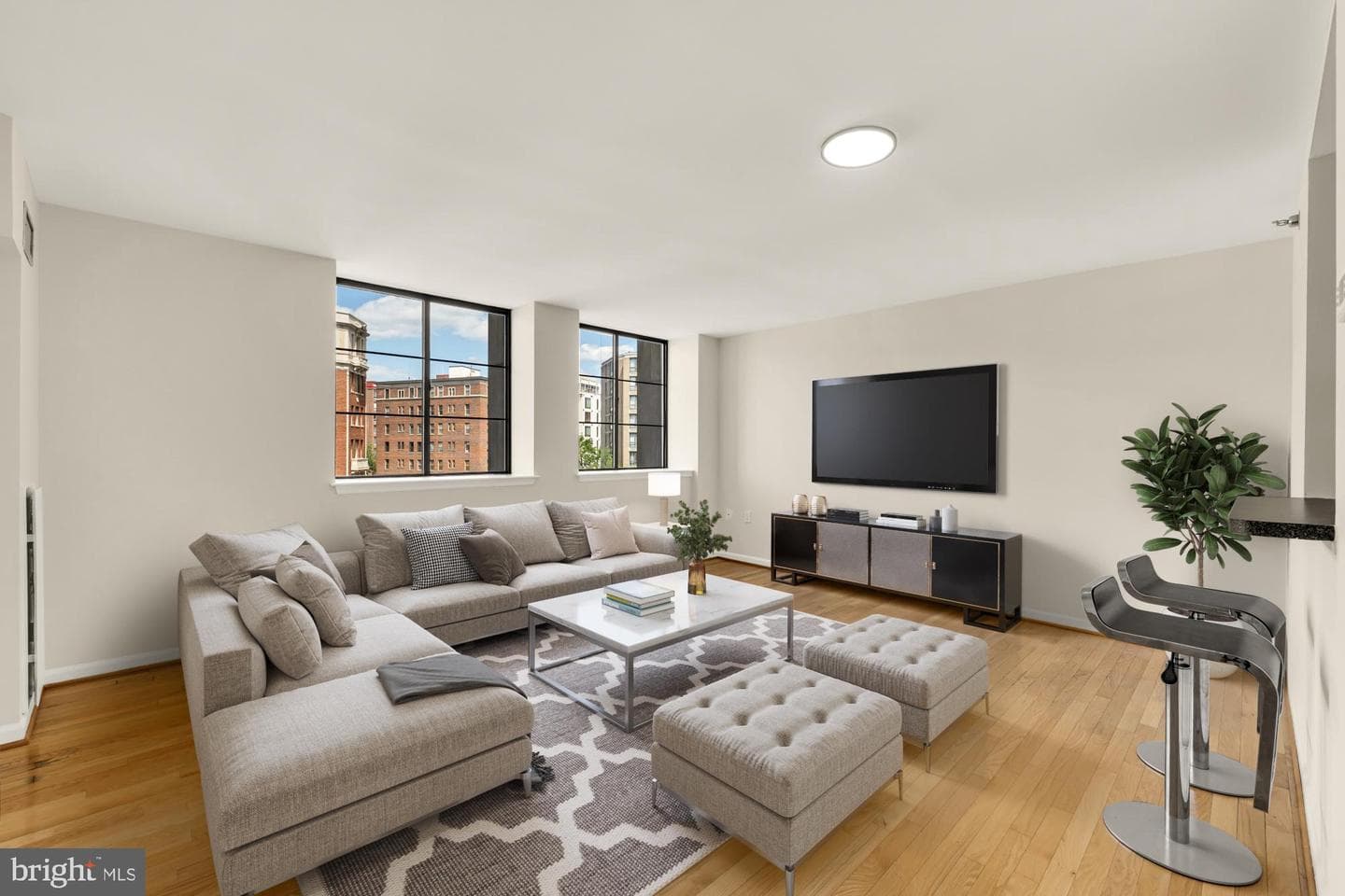1312 Massachusetts Avenue NW #503 photo 7