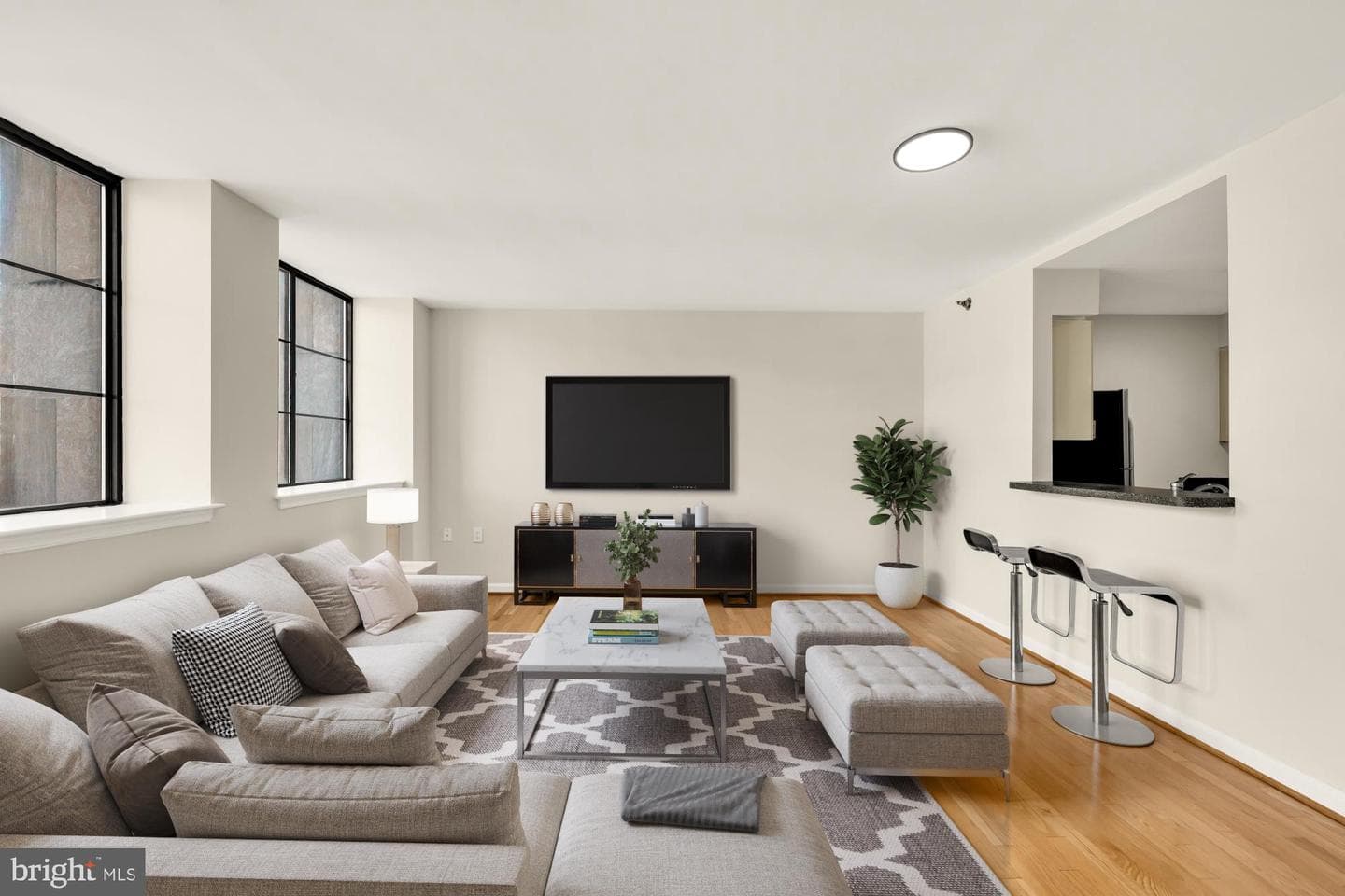 1312 Massachusetts Avenue NW #503 photo 8