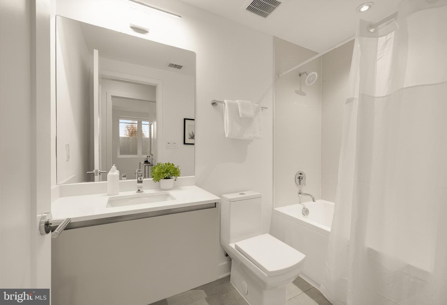 1101 Q Street NW #103 photo 22