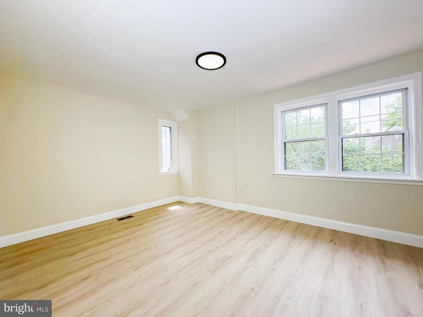 5903 4th Street NW photo 20