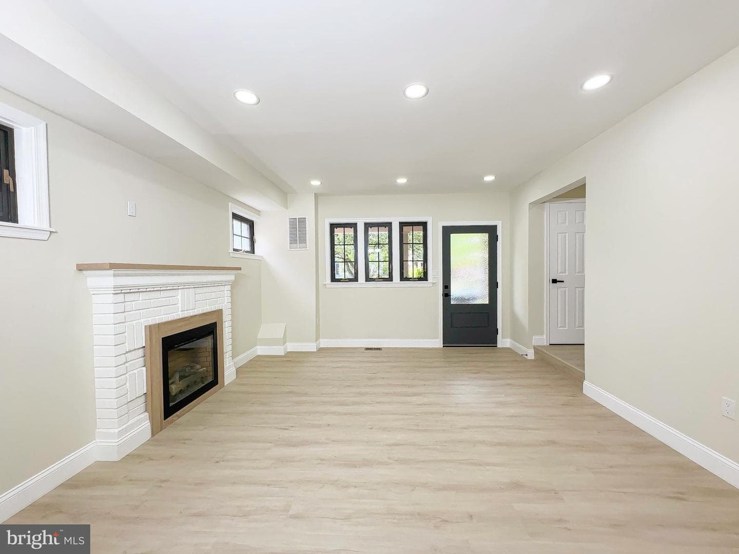 5903 4th Street NW photo 9