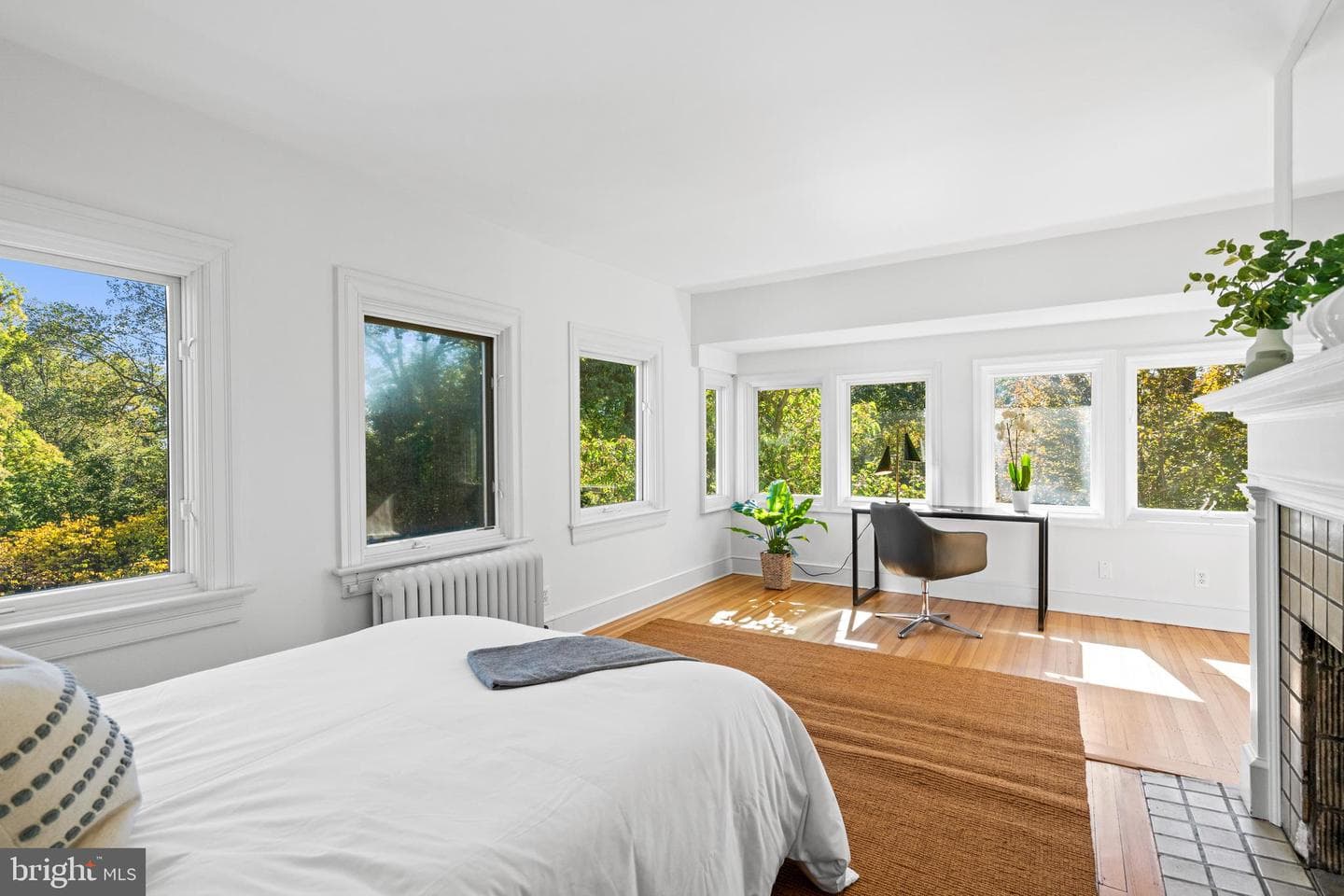 3214 Newark Street NW photo 31