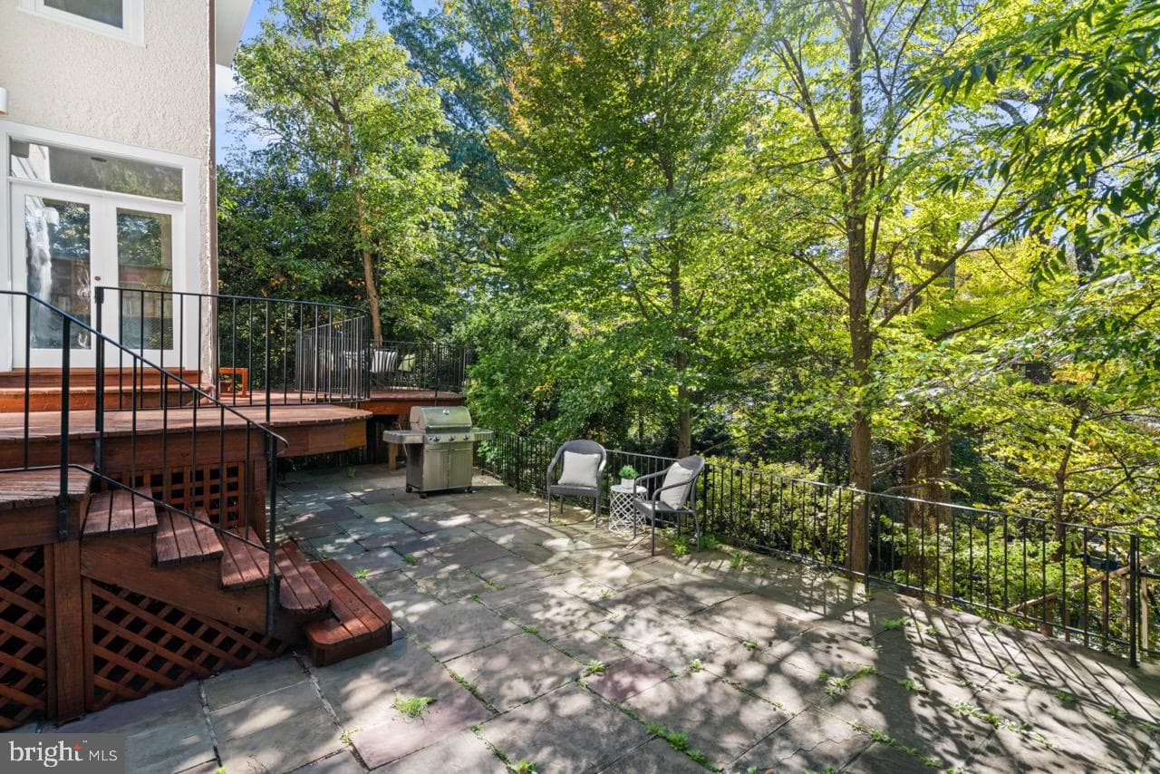 3214 Newark Street NW photo 36