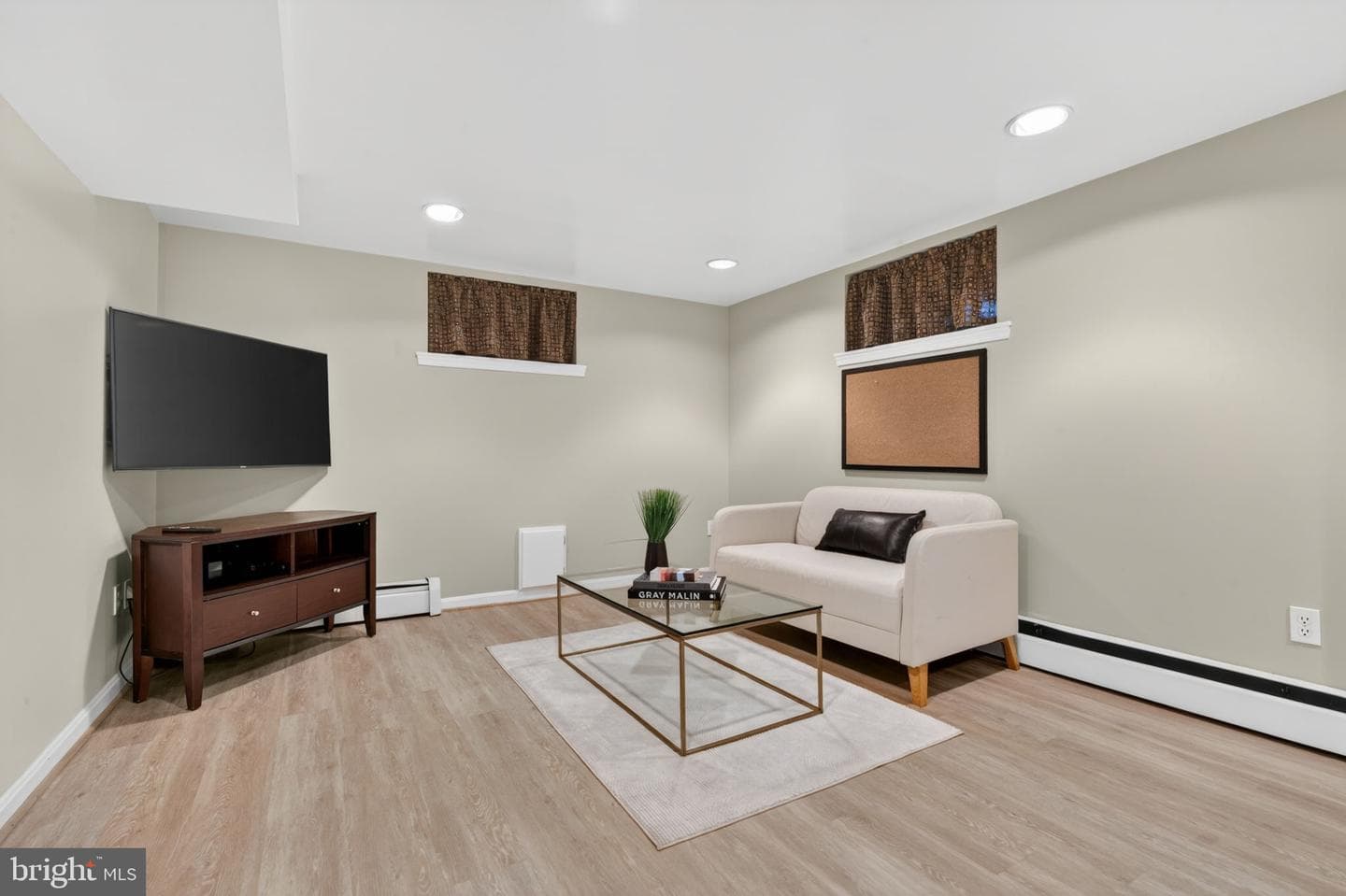 3804 Kanawha Street NW photo 49