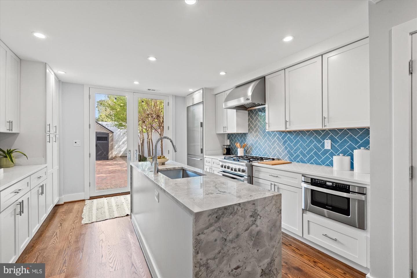 322 A Street NE photo 13