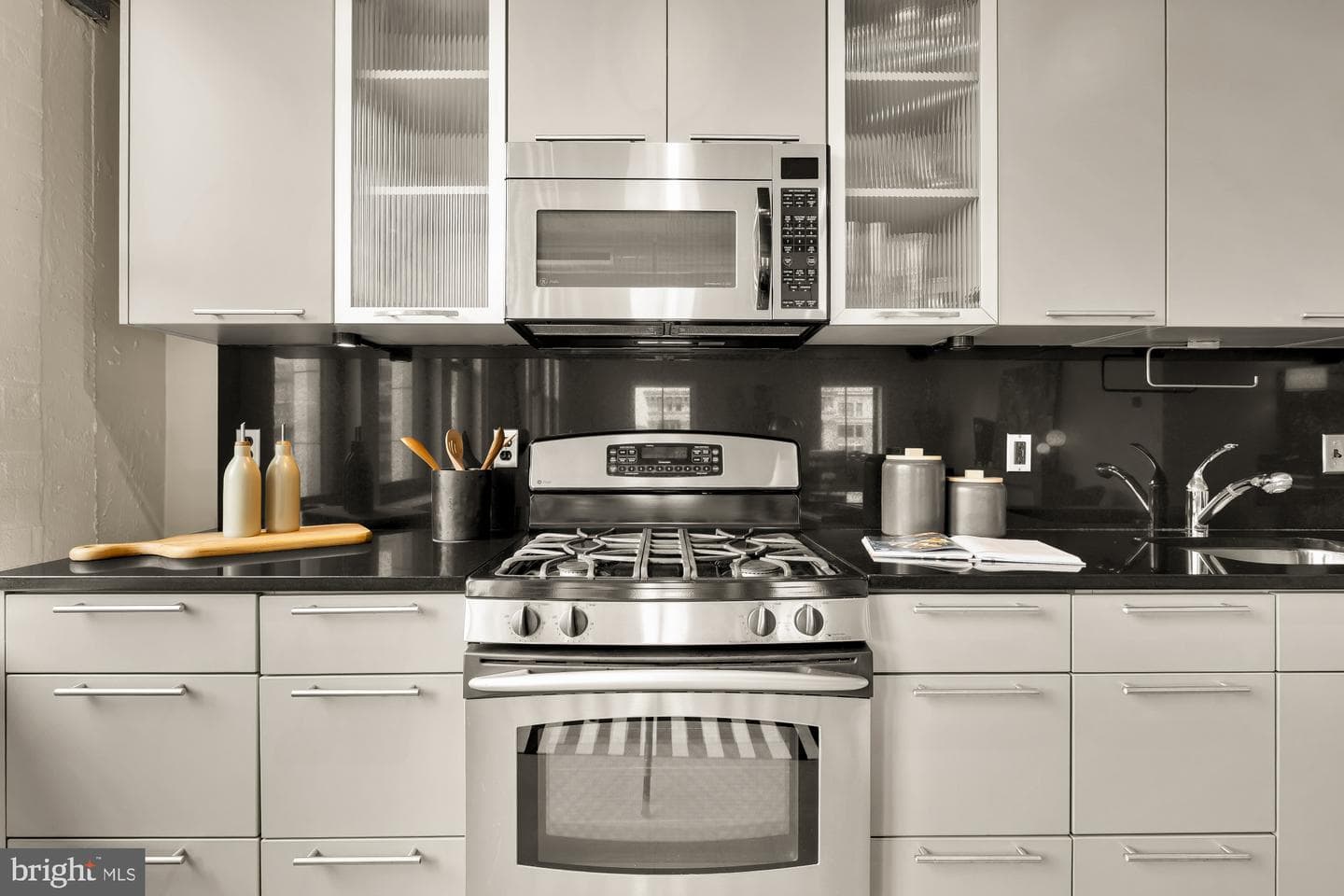 916 G Street NW #806 photo 9
