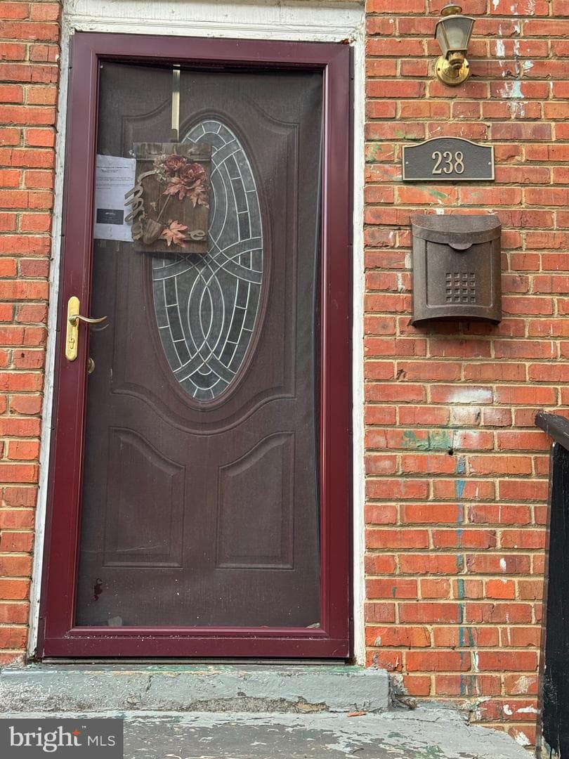 238 Malcolm X Avenue SE photo 2