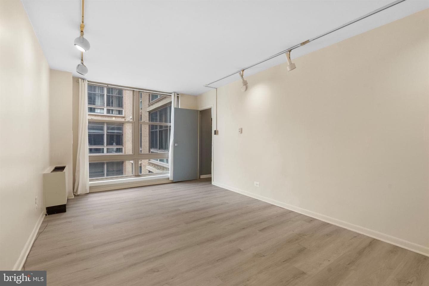 1260 21st Street NW #709 photo 21