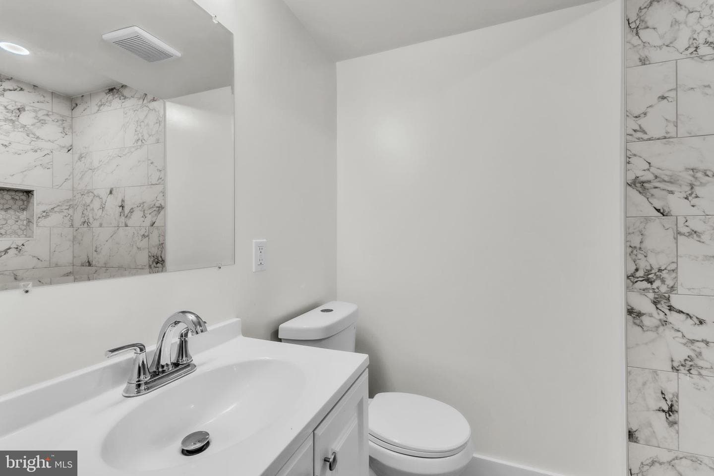 4308 Nannie Helen Burroughs Avenue NE photo 22