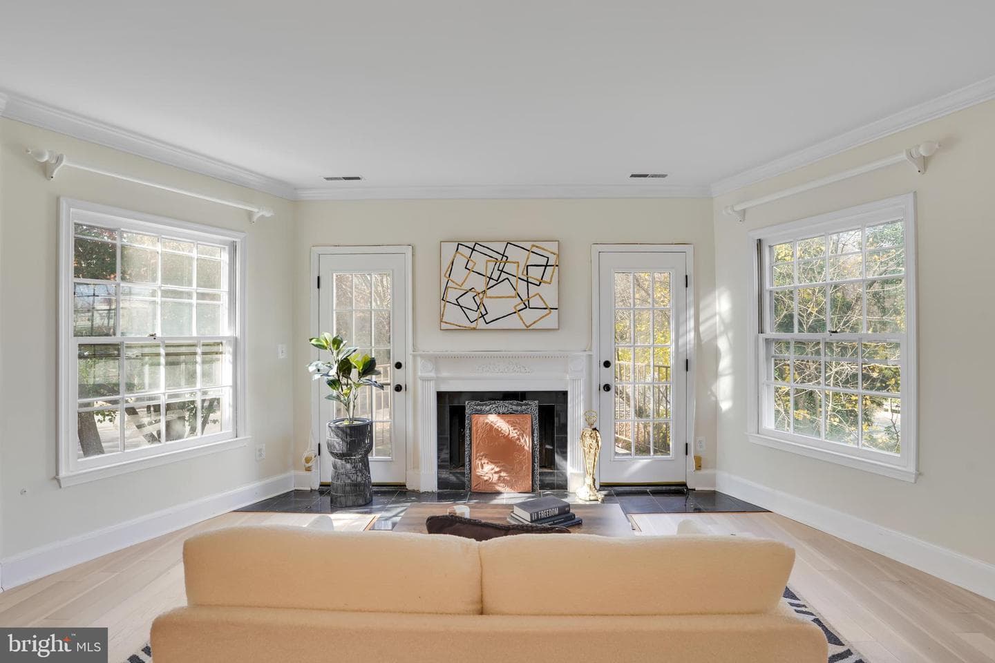 4339 Massachusetts Avenue NW #4339 photo 5