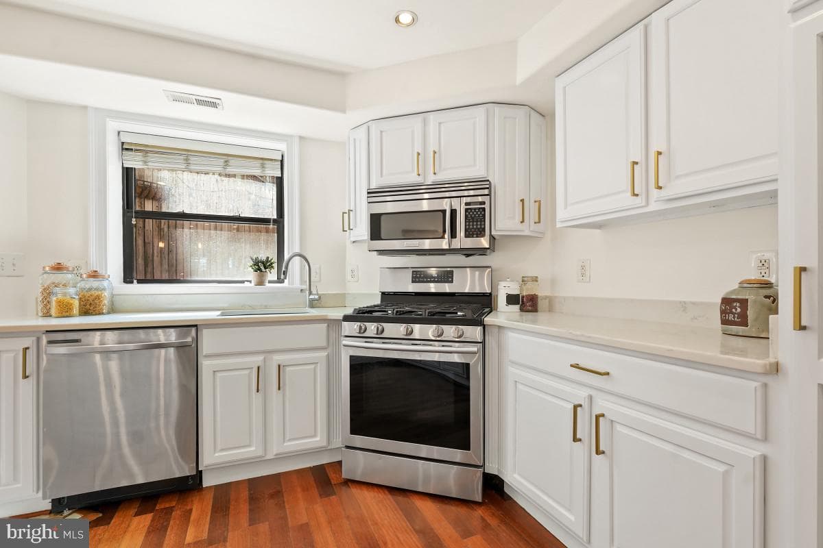 1300 Monroe Street NW #1 photo 11