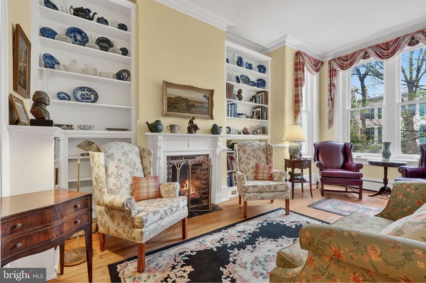 15 3rd Street NE #2, Washington