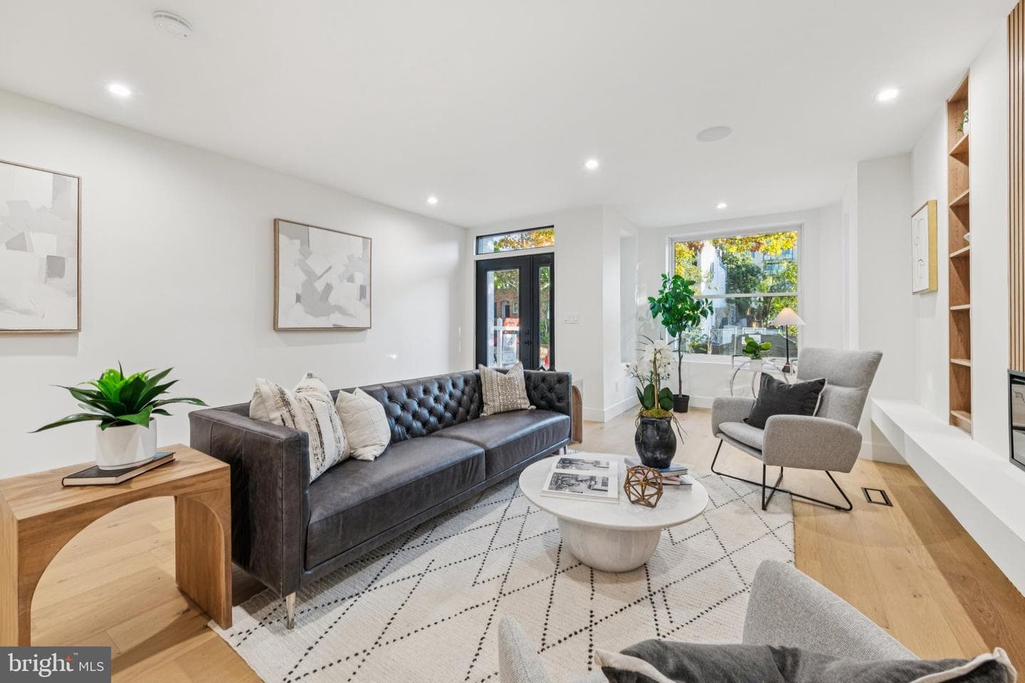 2507 I Street NW photo 1