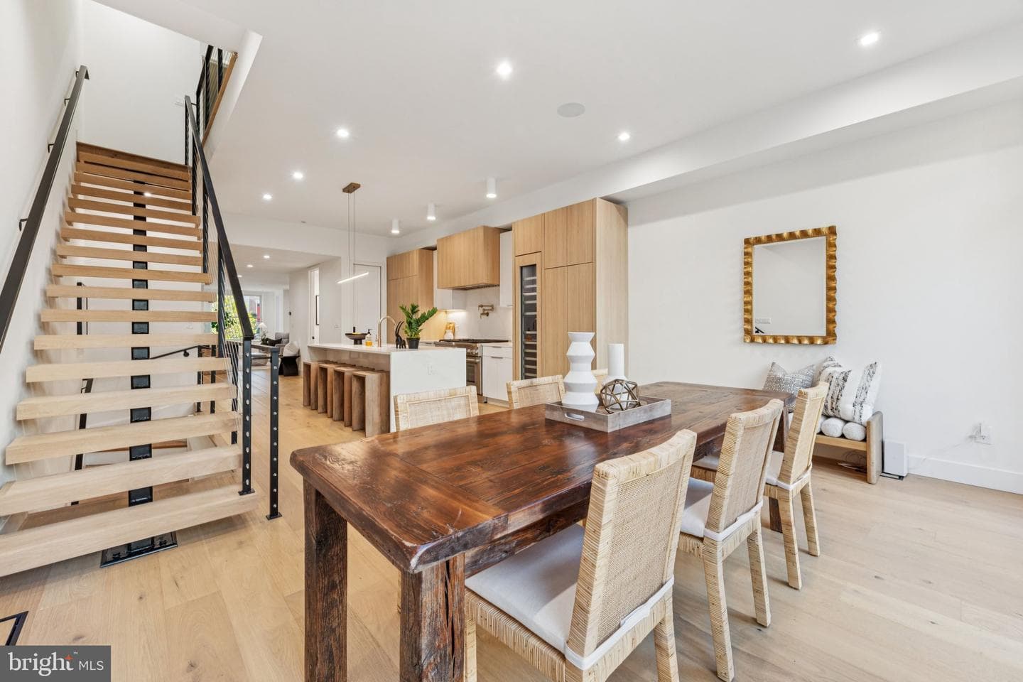 2507 I Street NW photo 10