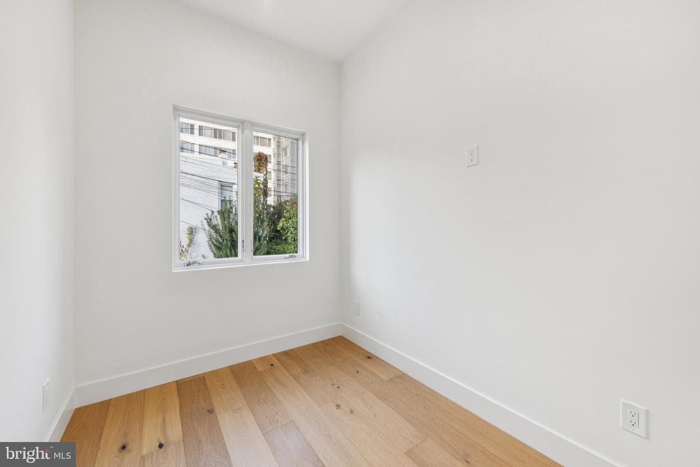 2507 I Street NW photo 18