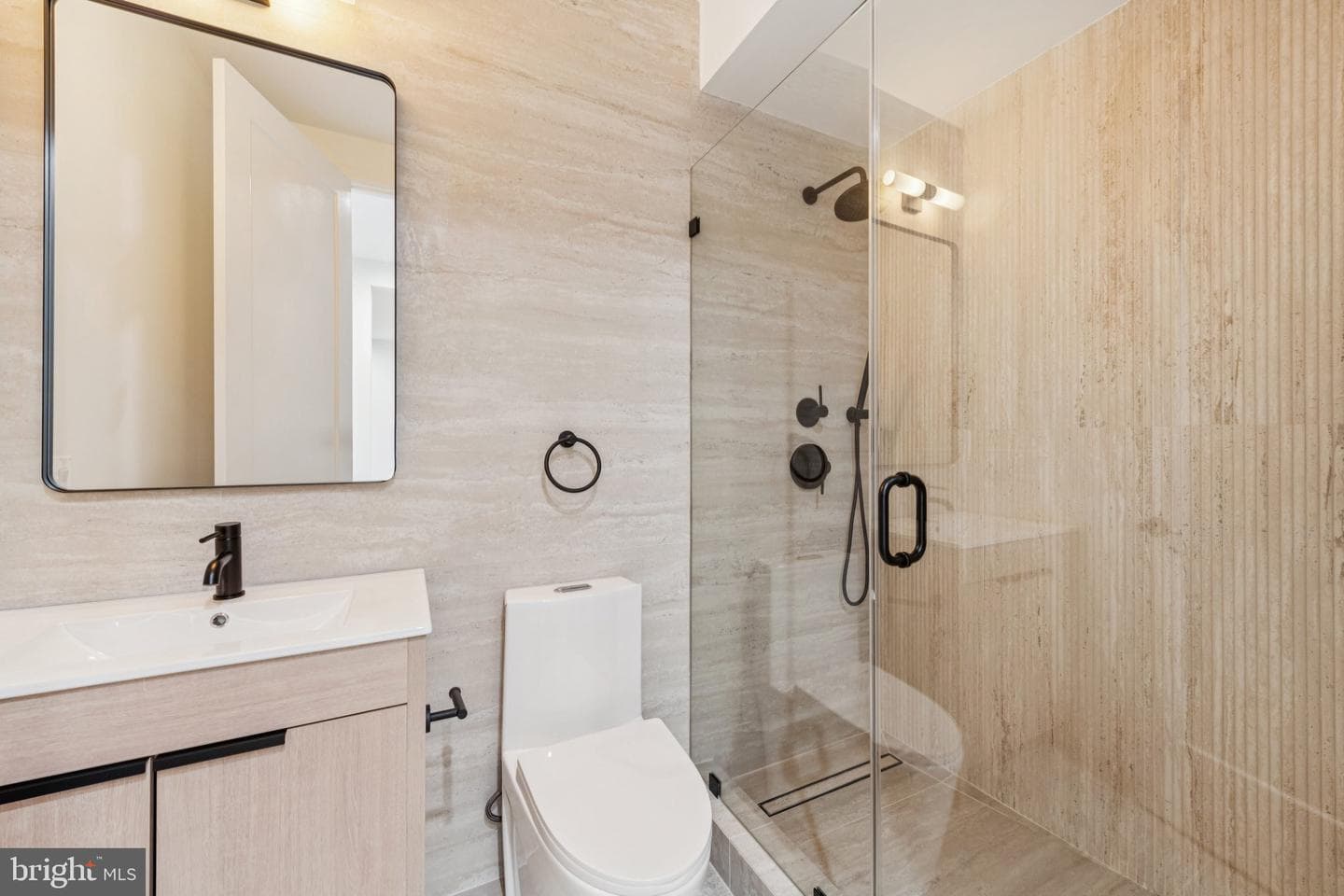 2507 I Street NW photo 30