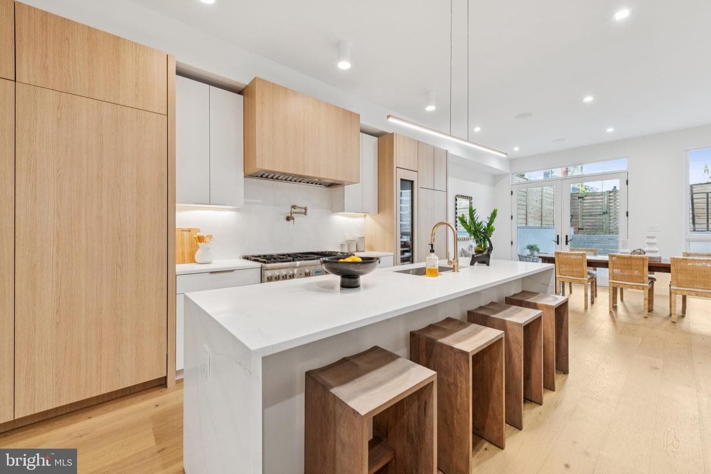 2507 I Street NW photo 6