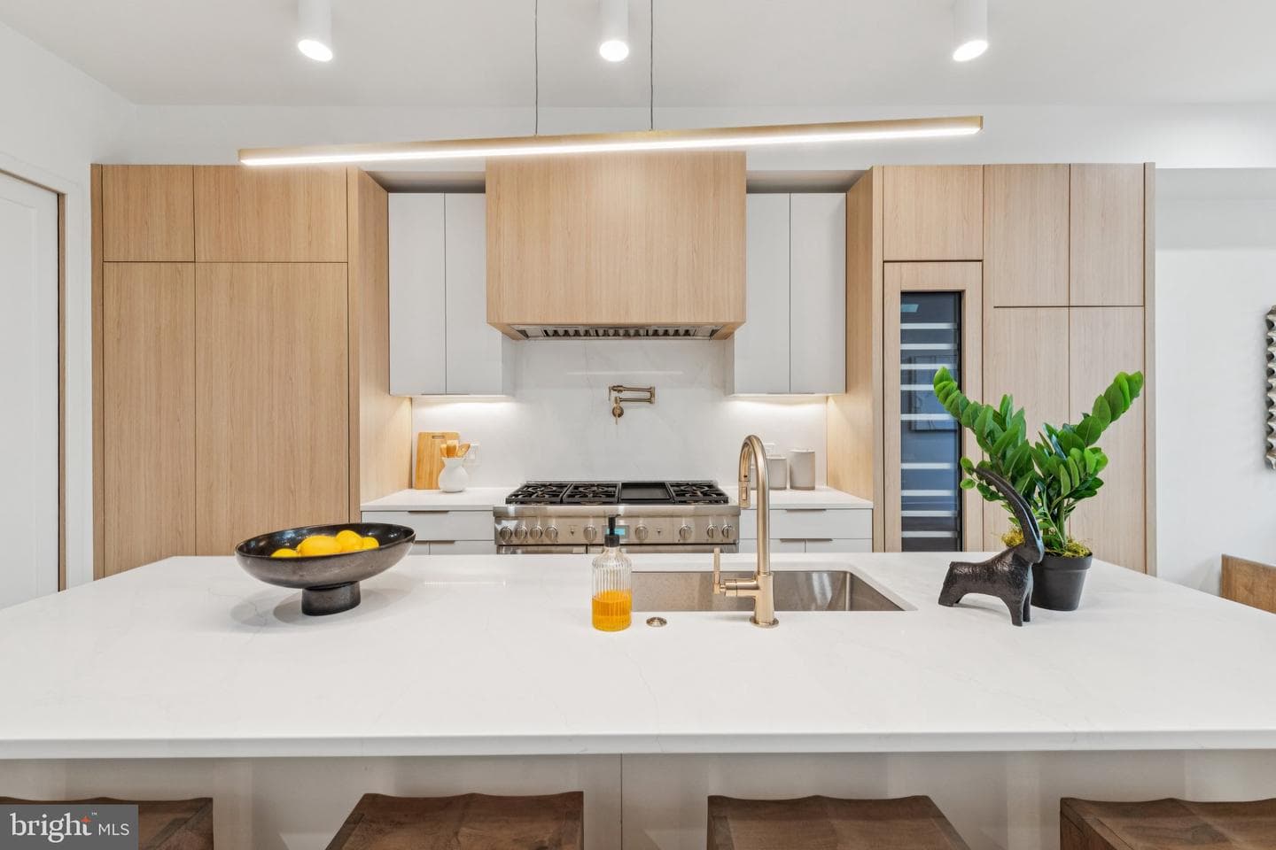 2507 I Street NW photo 7