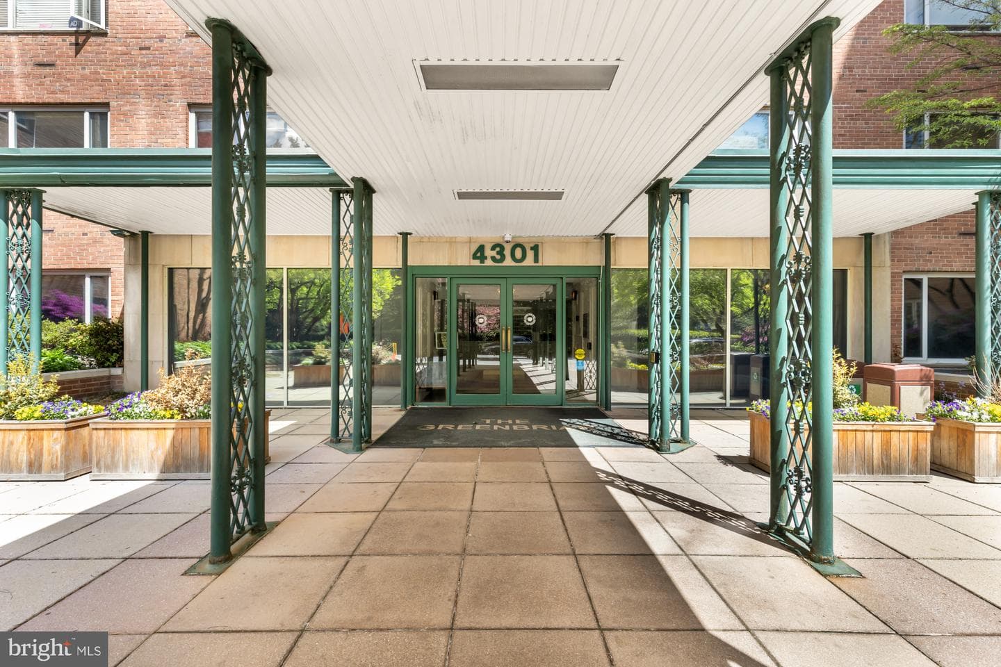 4301 Massachusetts Avenue NW #4001 photo 20