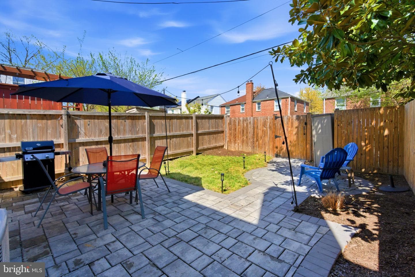 618 Faraday Place NE photo 39