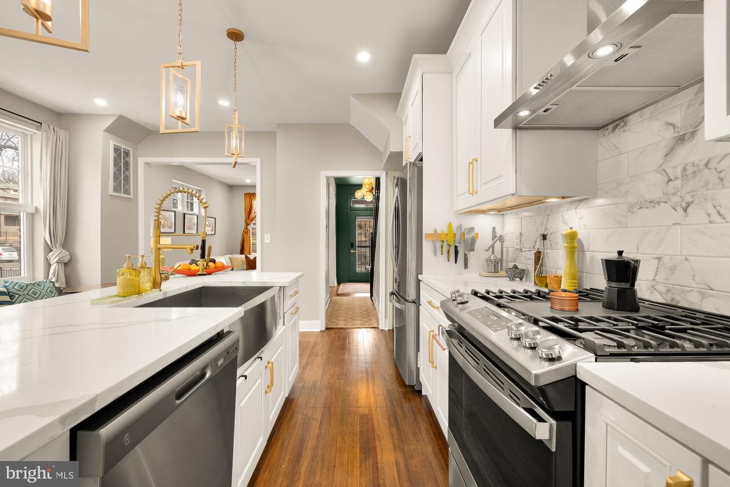 2124 North Capitol NW photo 4