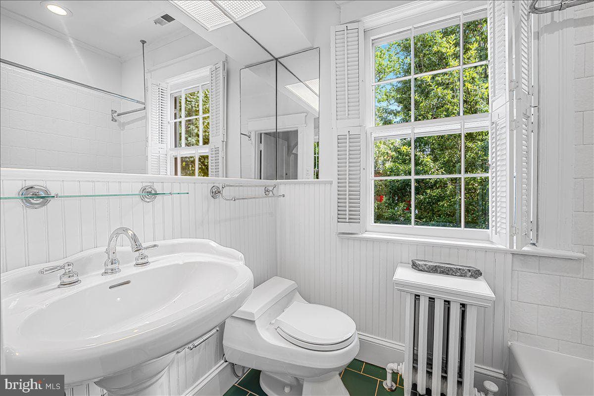 3001 Mckinley Street NW photo 41