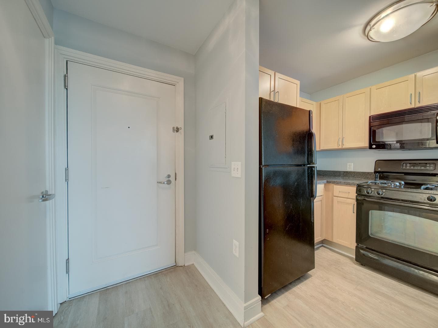 800 4th Street SW #N-703 photo 11
