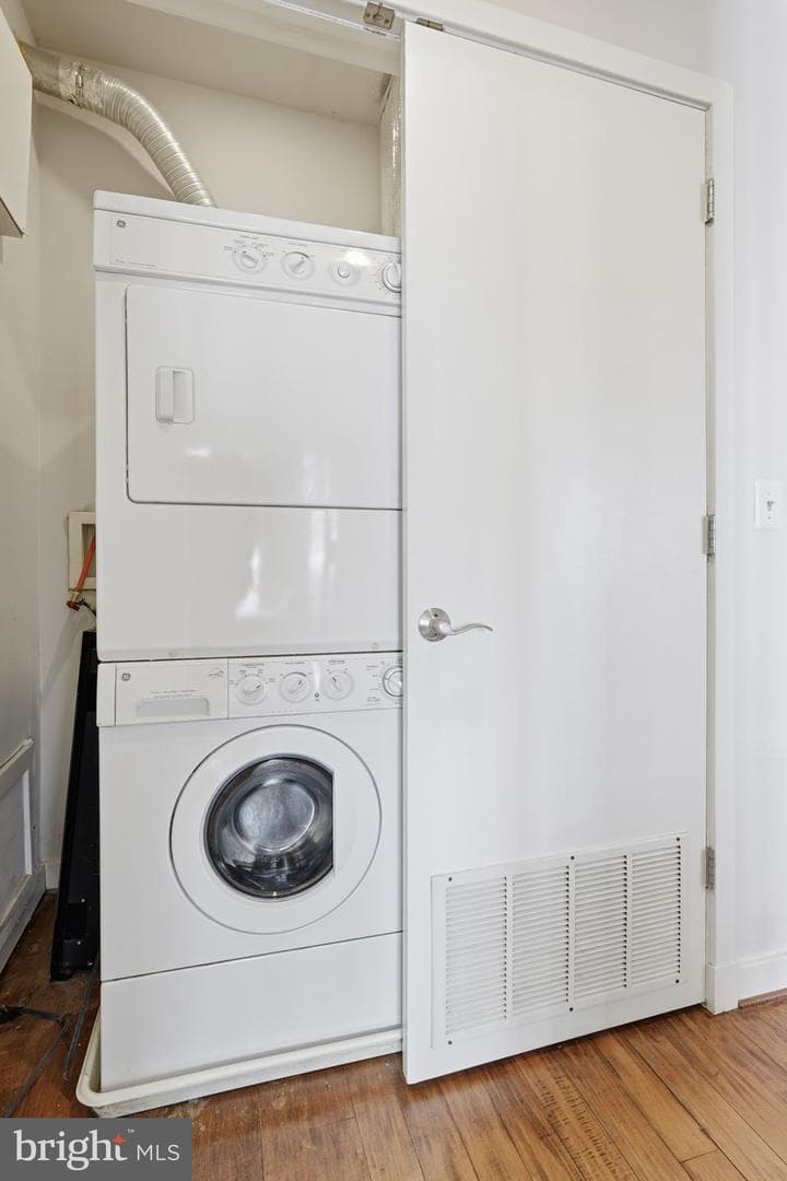 2412 17th Street NW #305 photo 24