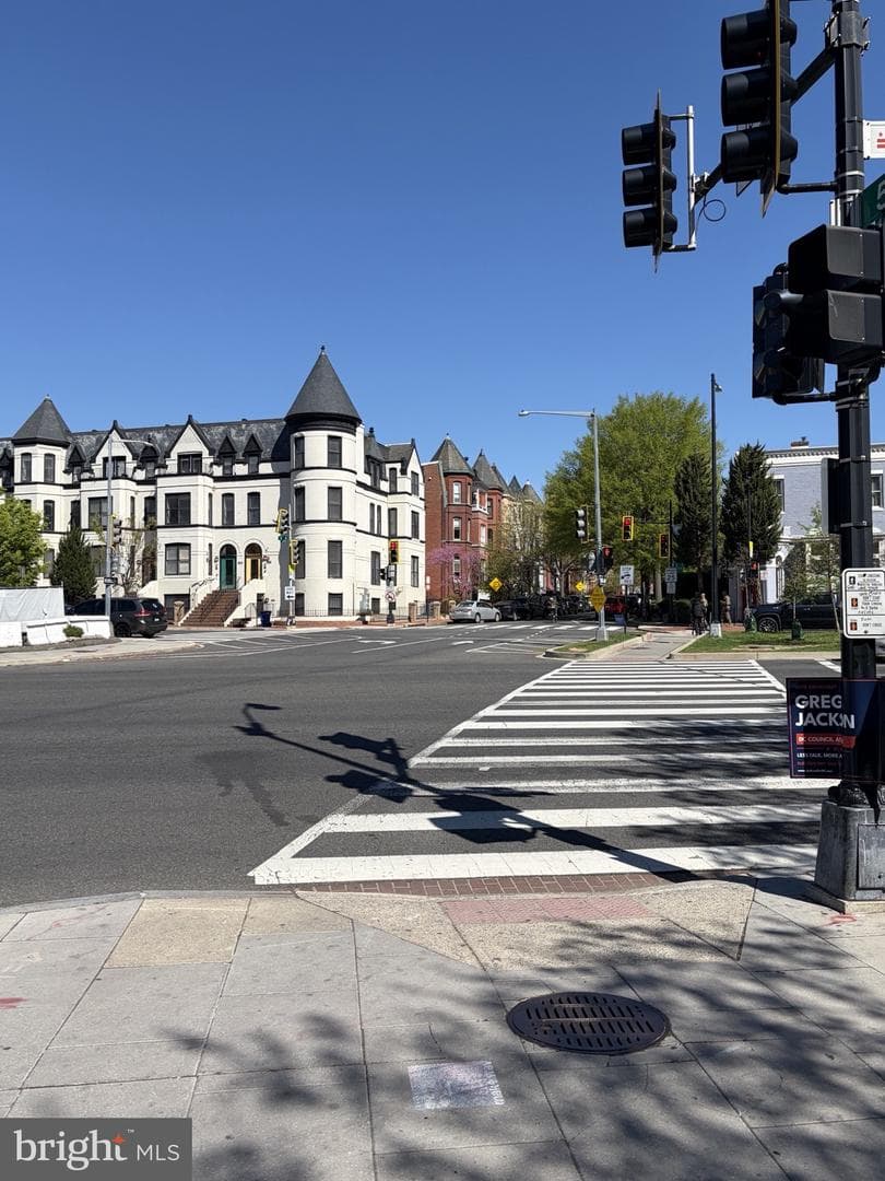 1109 5th Street NW photo 17