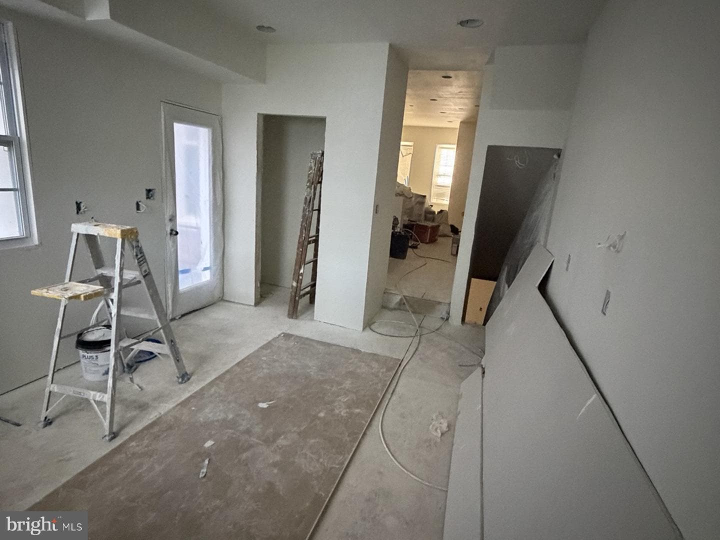 1109 5th Street NW photo 4