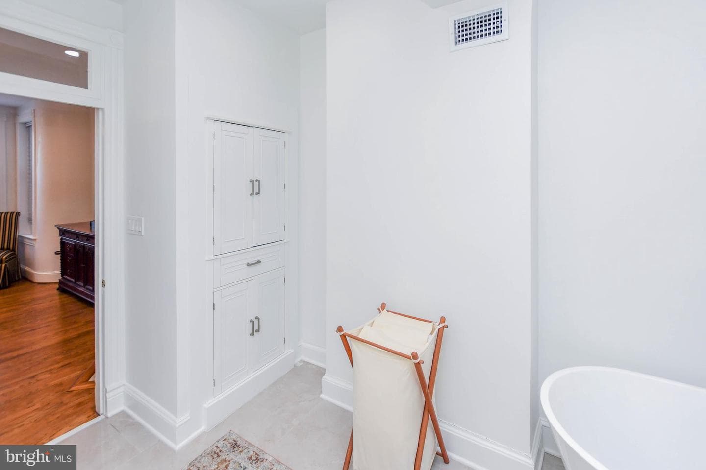 34 R Street NE photo 58