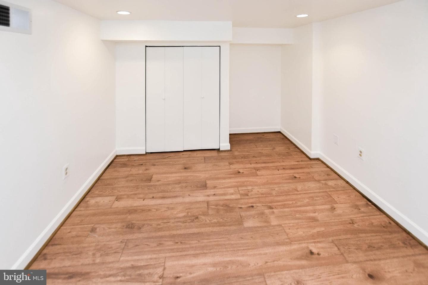 34 R Street NE photo 64