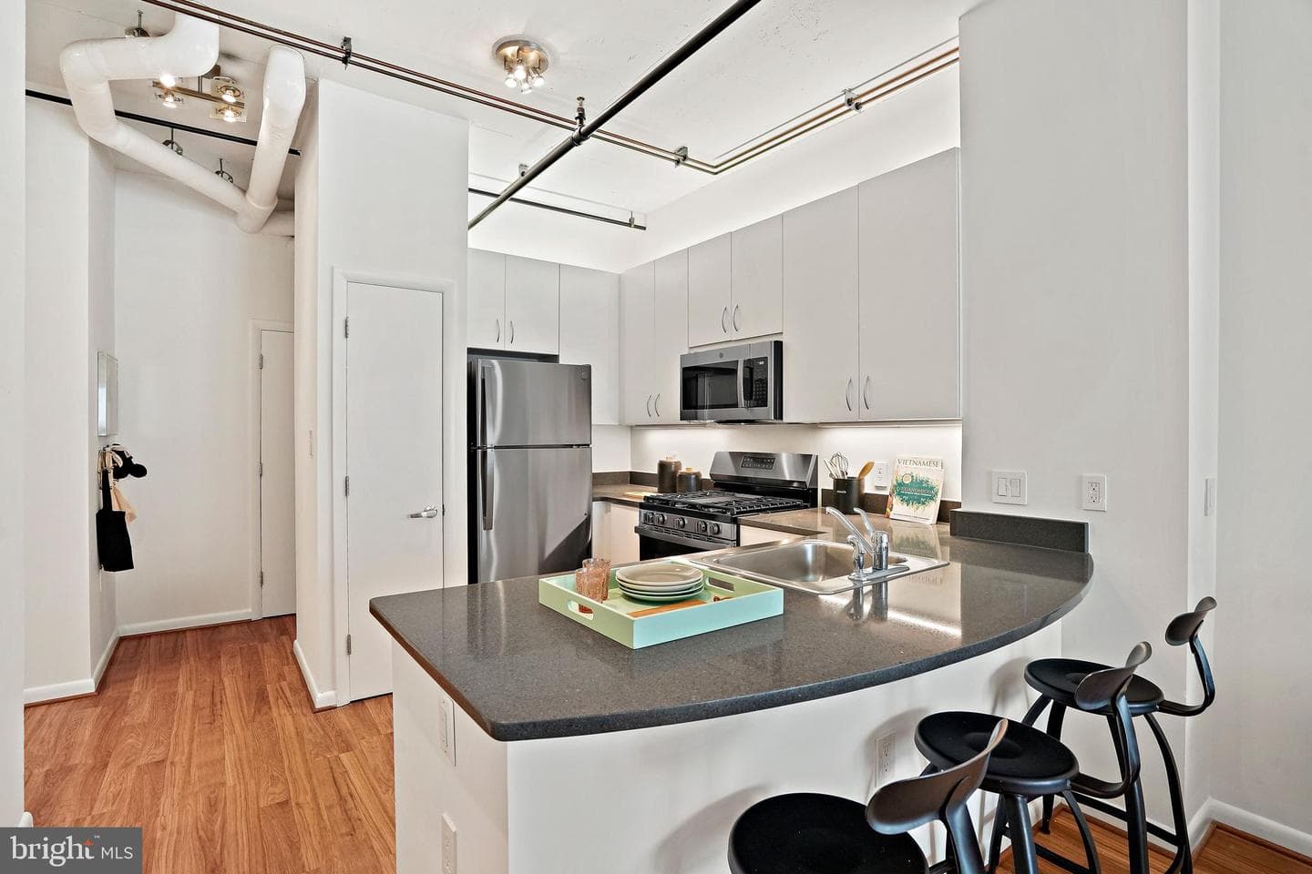 1300 N Street NW #106 photo 4