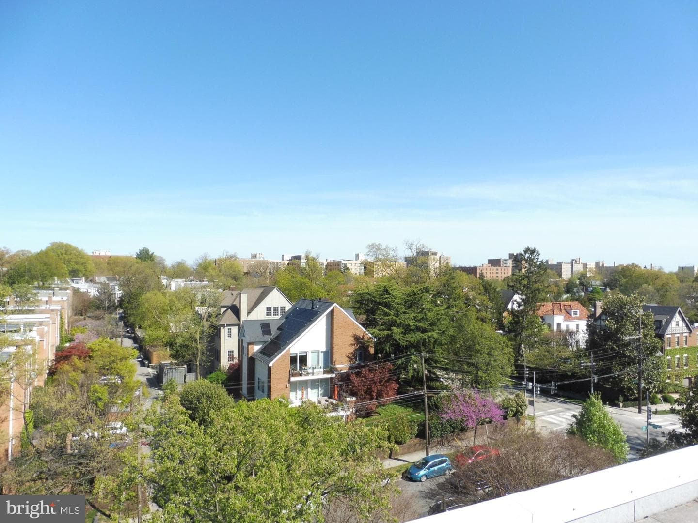 3901 Cathedral Avenue NW #111 photo 17