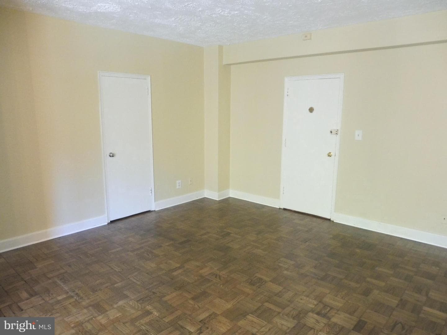 3901 Cathedral Avenue NW #111 photo 5